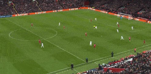 1677015513701049074.gif 九游体育官网-【欧冠】门将互相送礼,皇马两人双响,利物浦2-5皇马