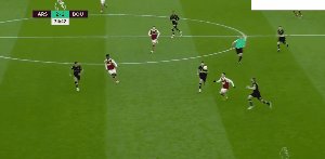 1677947797095023176.gif 九游体育登录入口-【英超】纳尔逊绝杀 阿森纳3比2逆转战胜伯恩茅斯