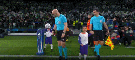 九游体育官网-巴黎客场1-2遭葡萄牙体育绝杀，路易斯-苏亚雷斯梅开二度