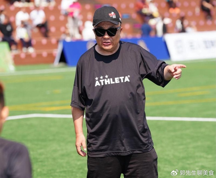 董路要进军成人足球！是瞎折腾，还是补中国足球最大窟窿？|级别|中国男足|青训|职业|球队_新浪体育_新浪新闻