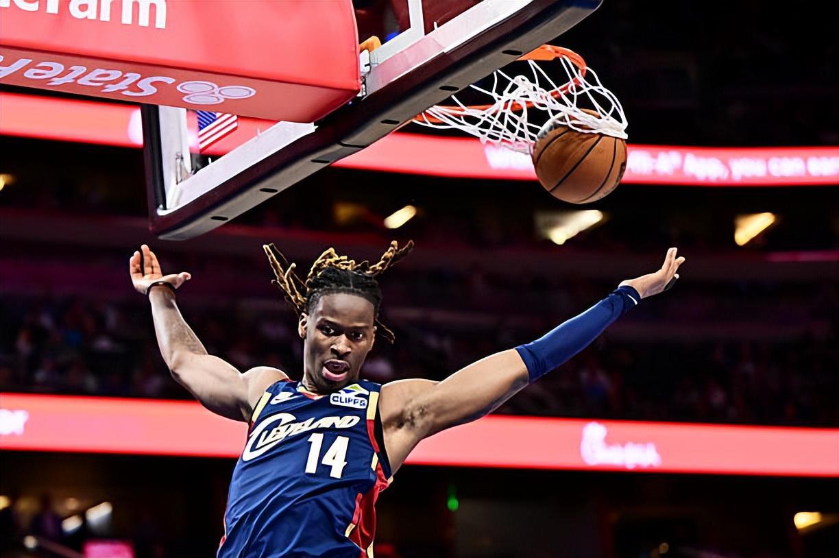 九游体育官网-迅速找回了顶级3D后场的水准，骑士真是从国王白捡了一个大宝贝？