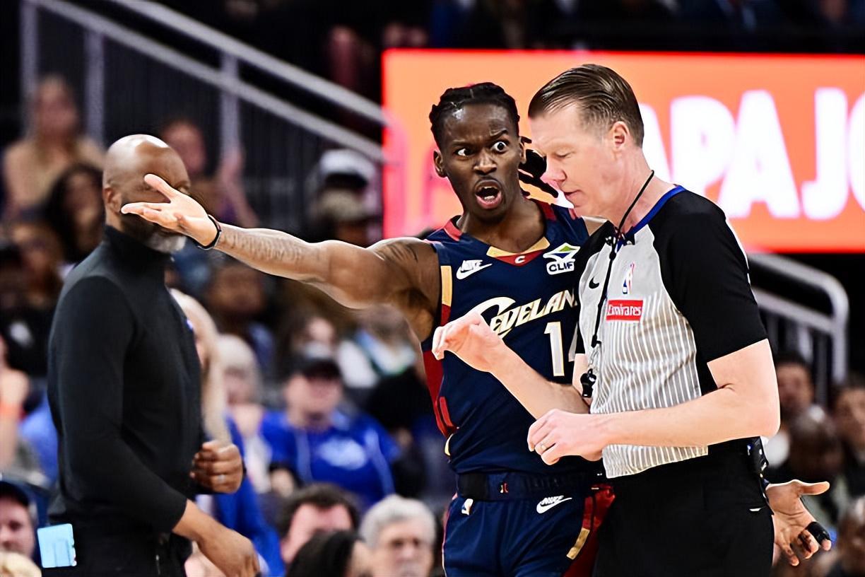 九游体育官网-迅速找回了顶级3D后场的水准，骑士真是从国王白捡了一个大宝贝？