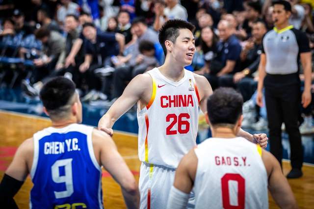 九游体育官方入口-放心了！中国男篮锋线大核透露伤情，公开发声，只说感谢尽显霸气