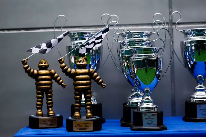 九游体育-积分提升、新人专属、安全升级 | TCR China的竞速新秩序|米其林|安全车|CTCC|小米汽车|车手_新浪体育_新浪新闻